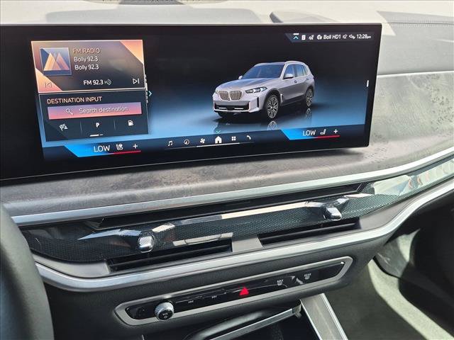 Used 2026 BMW X5 xDrive40i AWD/4WD image 14