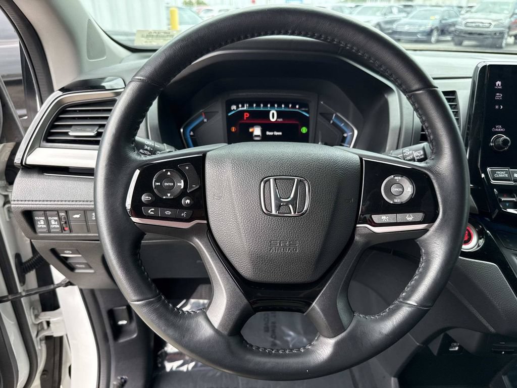 Used 2023 Honda Odyssey Touring image 41