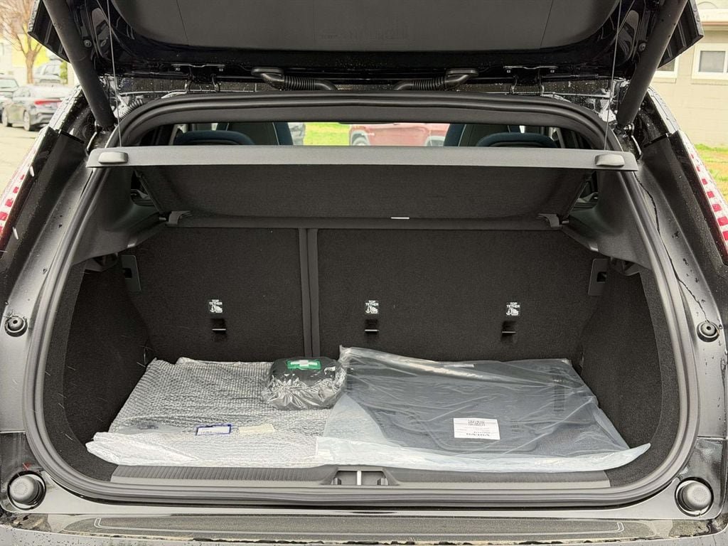 New 2026 Volvo EX30 Plus w/ Protection Package Premier AWD/4WD image 12