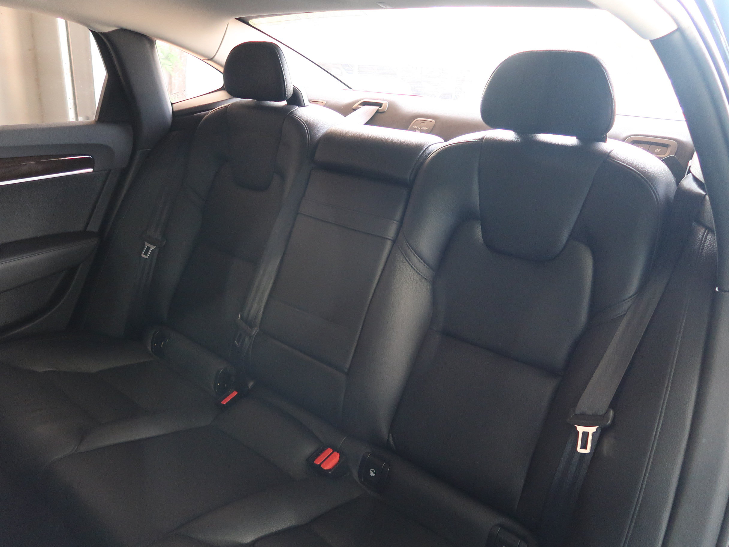 Used 2018 Volvo S90 T6 Momentum AWD/4WD image 30