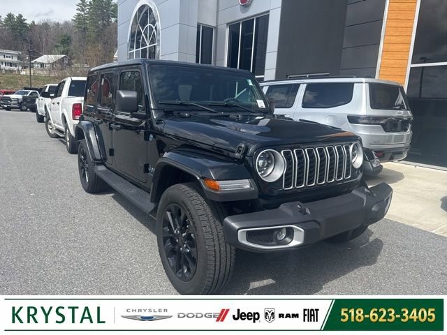Certified 2025 Jeep Wrangler Unlimited Sahara AWD/4WD image 1
