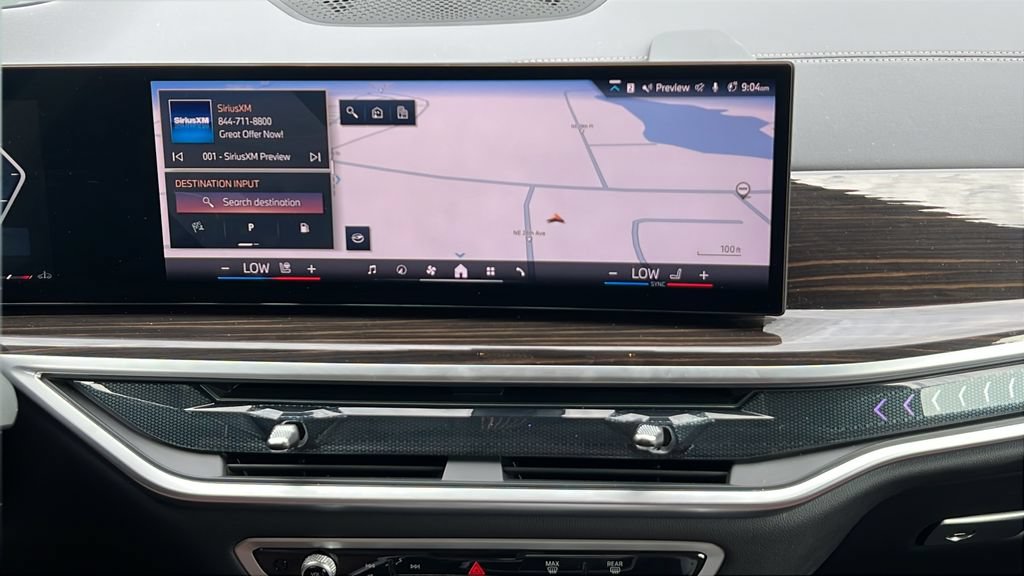 Certified 2025 BMW X7 xDrive40i w/ Premium Package AWD/4WD image 13