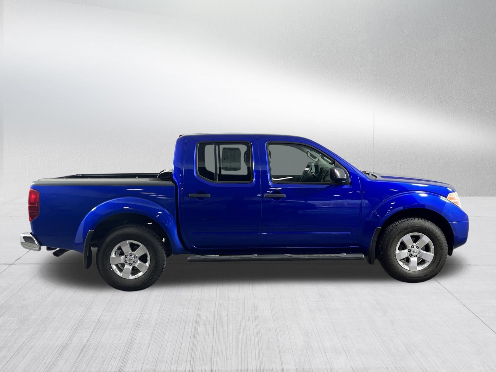 Used 2012 Nissan Frontier SV image 8