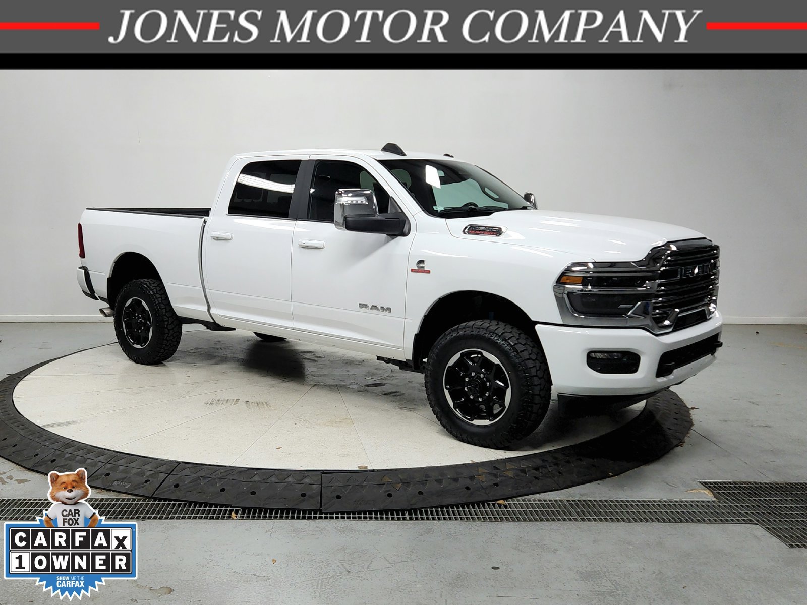 Used 2025 RAM 2500 Laramie AWD/4WD image 1