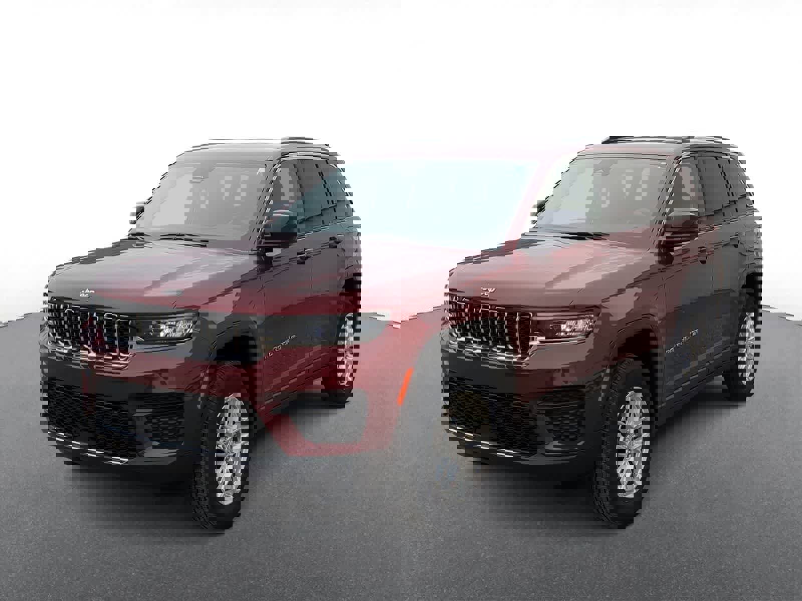 Used 2023 Jeep Grand Cherokee Laredo image 4