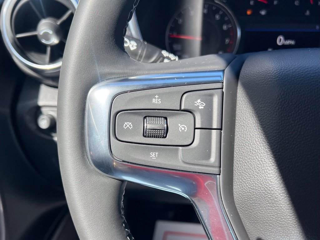 New 2026 Chevrolet Blazer LT w/ Midnight/Sport Edition FWD image 15