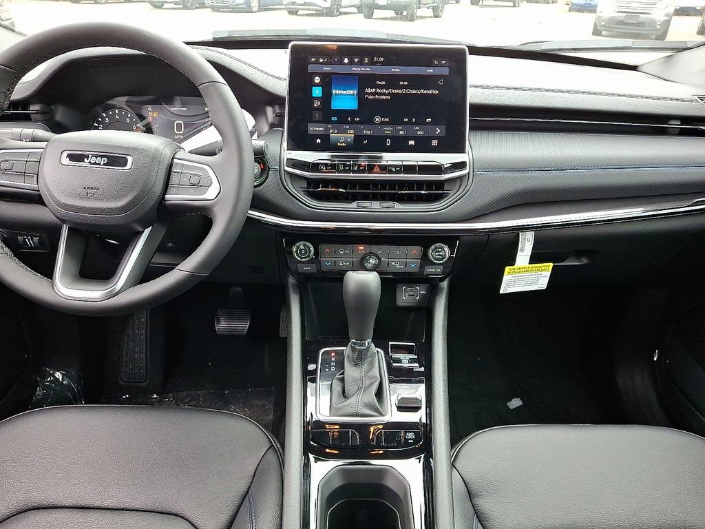 New 2026 Jeep Compass Limited AWD/4WD image 11