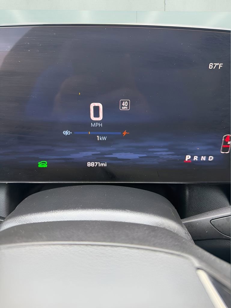 Used 2026 Chevrolet Equinox EV RS FWD image 23