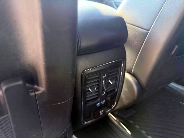 Certified 2021 Jeep Grand Cherokee Limited AWD/4WD image 14