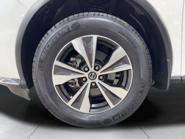 Used 2020 Nissan Murano SV image 13