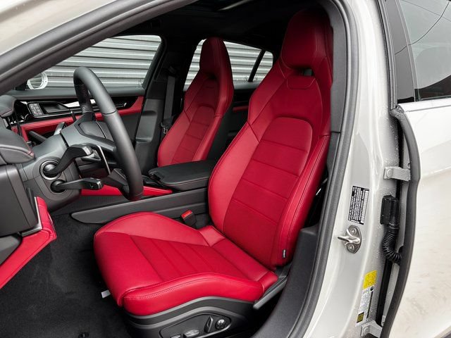 Certified 2026 Porsche Panamera 4 AWD/4WD image 5