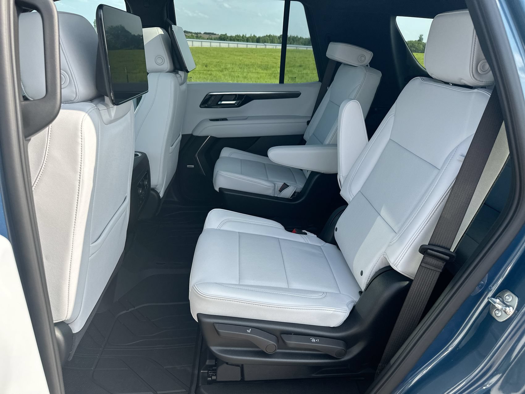 New 2026 Chevrolet Tahoe Premier AWD/4WD image 24