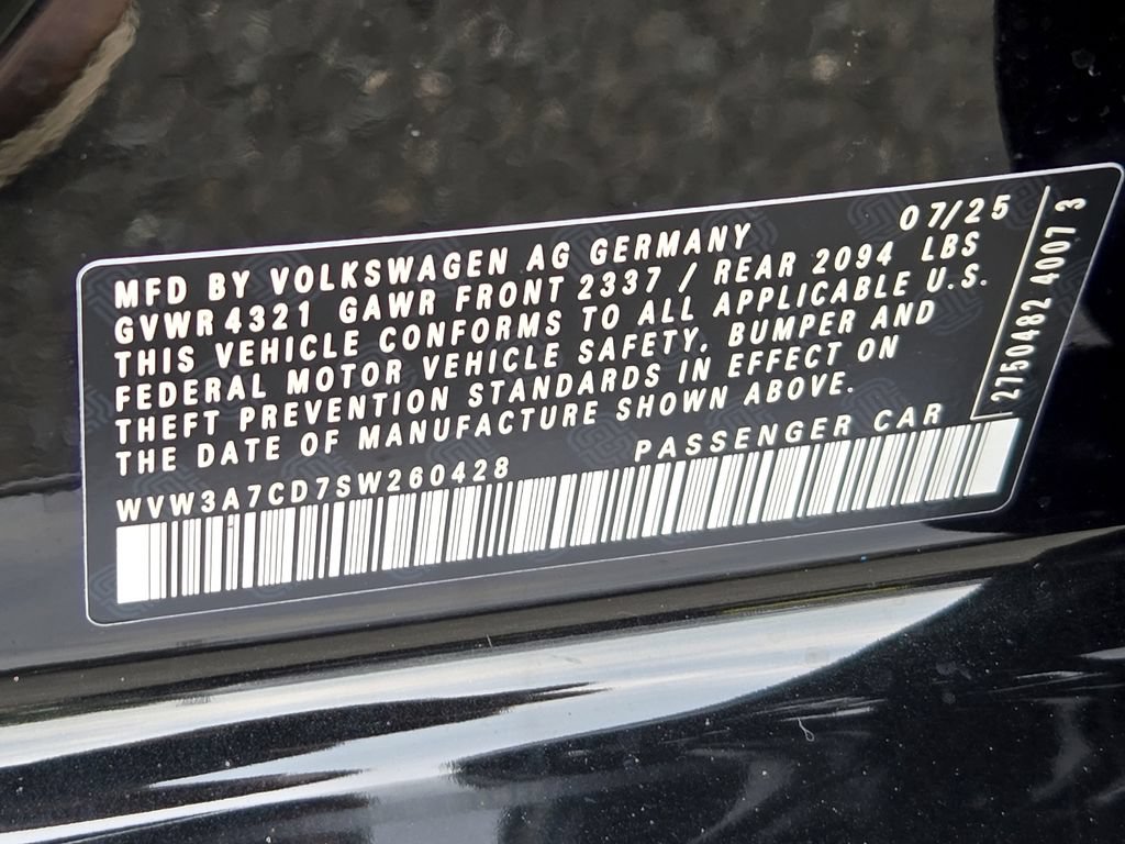 Certified 2025 Volkswagen GTI SE FWD image 31