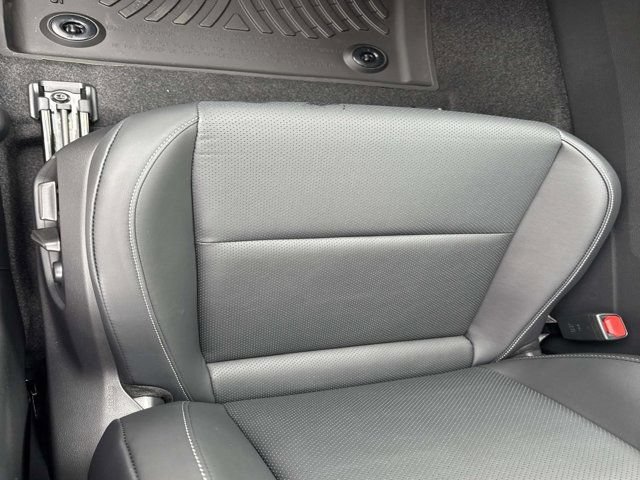 New 2026 Toyota Prius FWD image 9