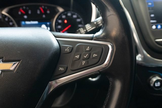 Used 2020 Chevrolet Equinox LT w/ Sport Edition FWD image 24