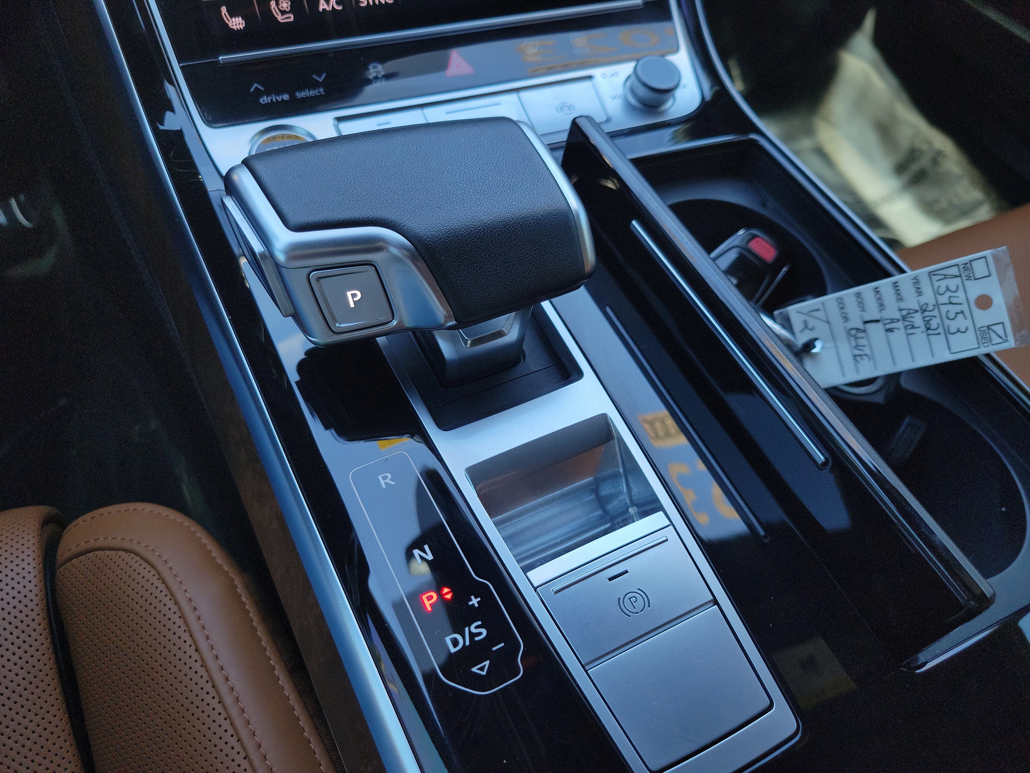 Certified 2023 Audi A8 L 3.0T w/ Luxury Package image 28