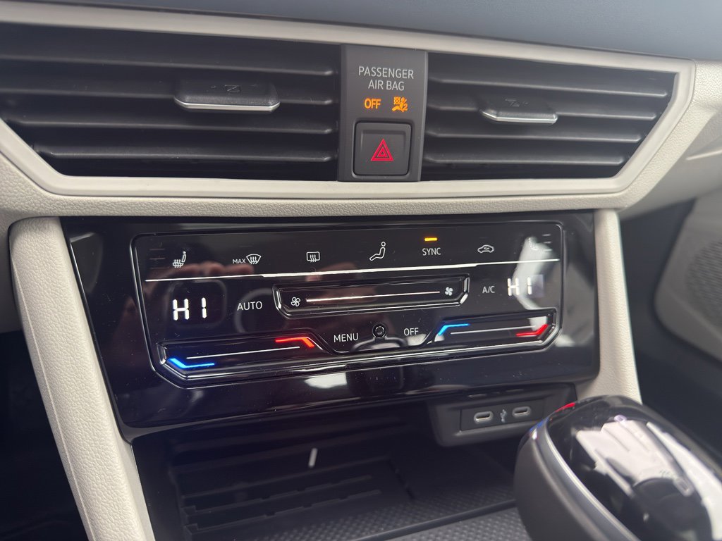New 2026 Volkswagen Jetta SE FWD image 20