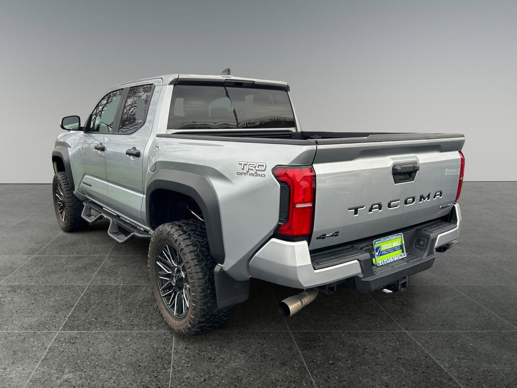Used 2025 Toyota Tacoma TRD Off-Road image 5