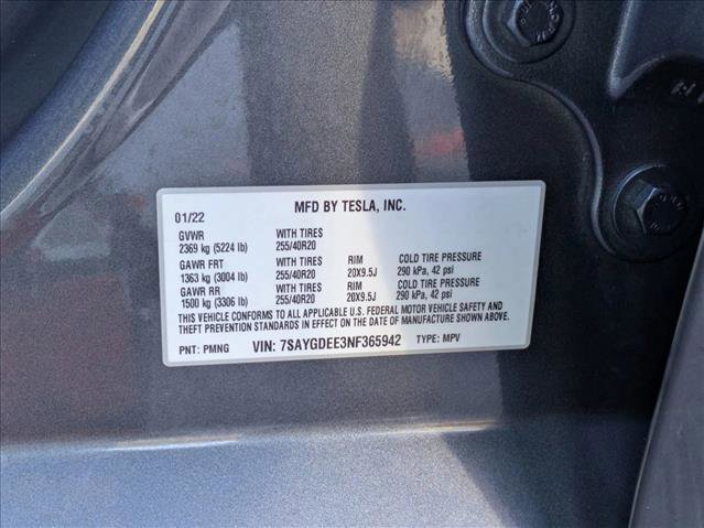 Used 2022 Tesla Model Y Long Range AWD/4WD image 25