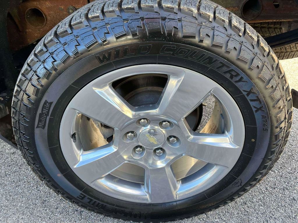 Used 2017 Chevrolet Silverado 1500 LT w/ All Star Edition image 35