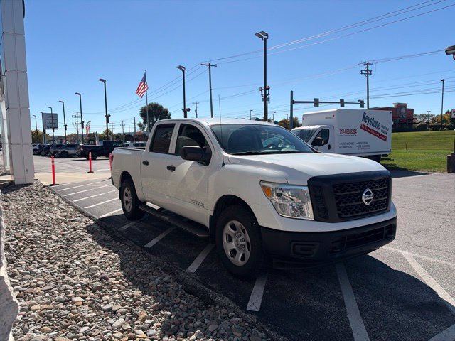 Used 2017 Nissan Titan S AWD/4WD image 2
