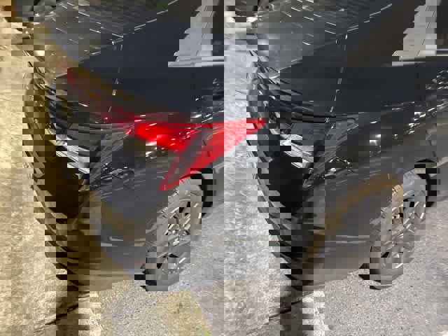 Used 2023 Hyundai Elantra SEL w/ Preferred Accessory Package image 13