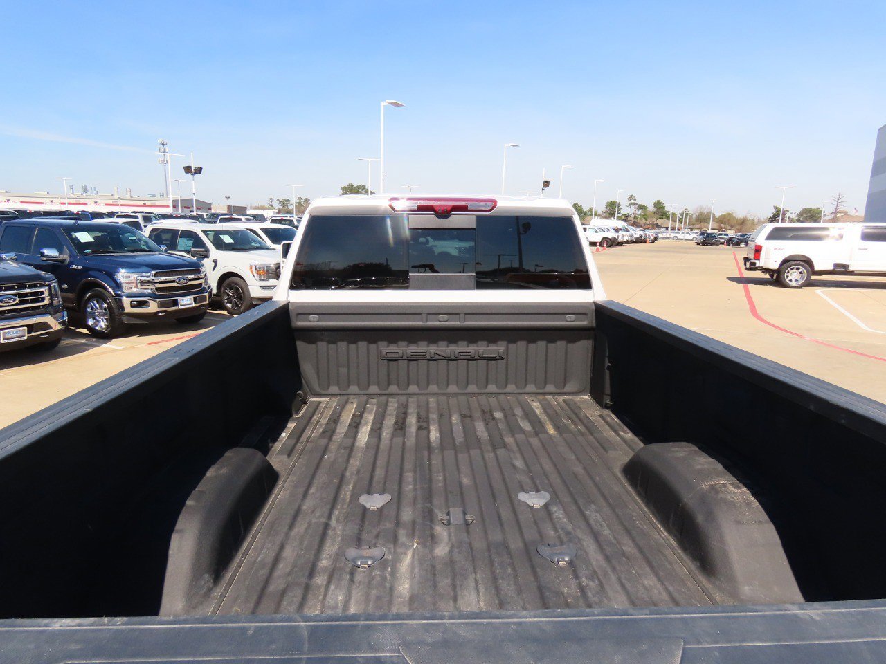 Used 2024 GMC Sierra 3500 Denali Ultimate AWD/4WD image 14