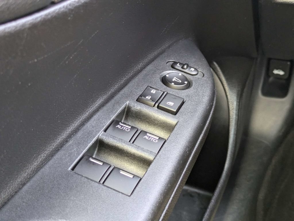 Used 2016 Honda Accord EX-L image 25