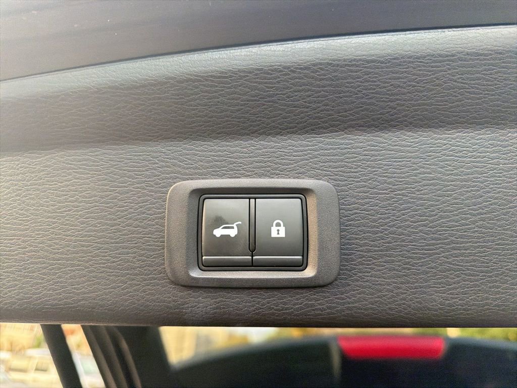 Used 2023 Mitsubishi Outlander SEL image 22