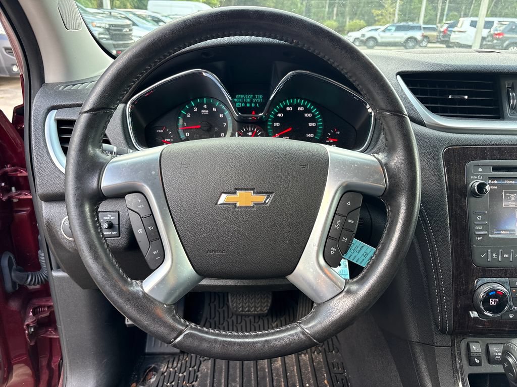 Used 2015 Chevrolet Traverse LT FWD image 17