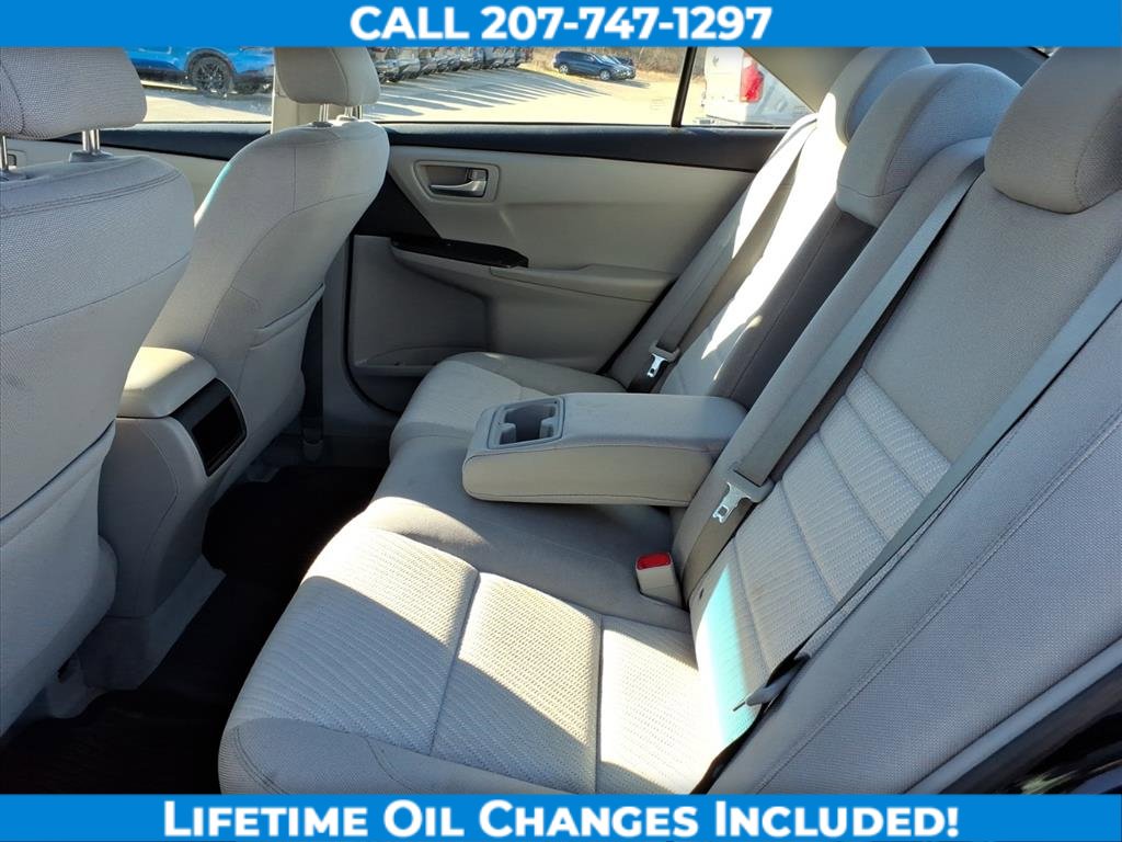 Used 2017 Toyota Camry LE image 14