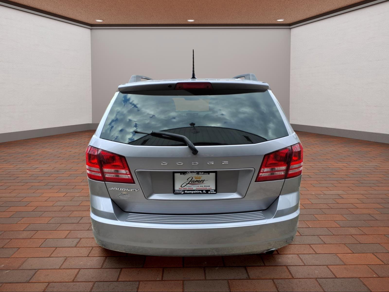 Used 2018 Dodge Journey SE w/ Blacktop Package FWD image 5
