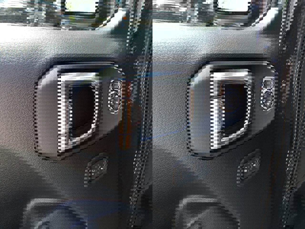 New 2025 Jeep Wrangler Sport S image 20