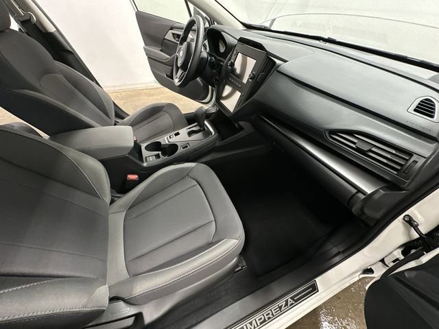 Used 2025 Subaru Impreza 2.0i image 18