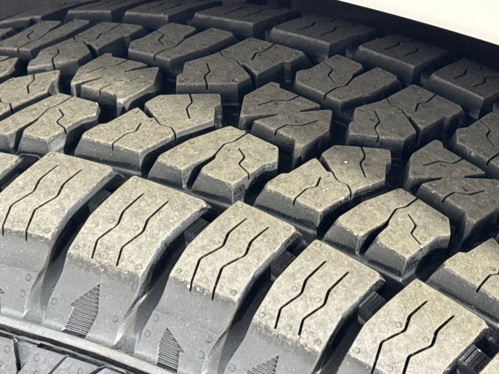 Used 2017 Toyota Sequoia Platinum AWD/4WD image 14