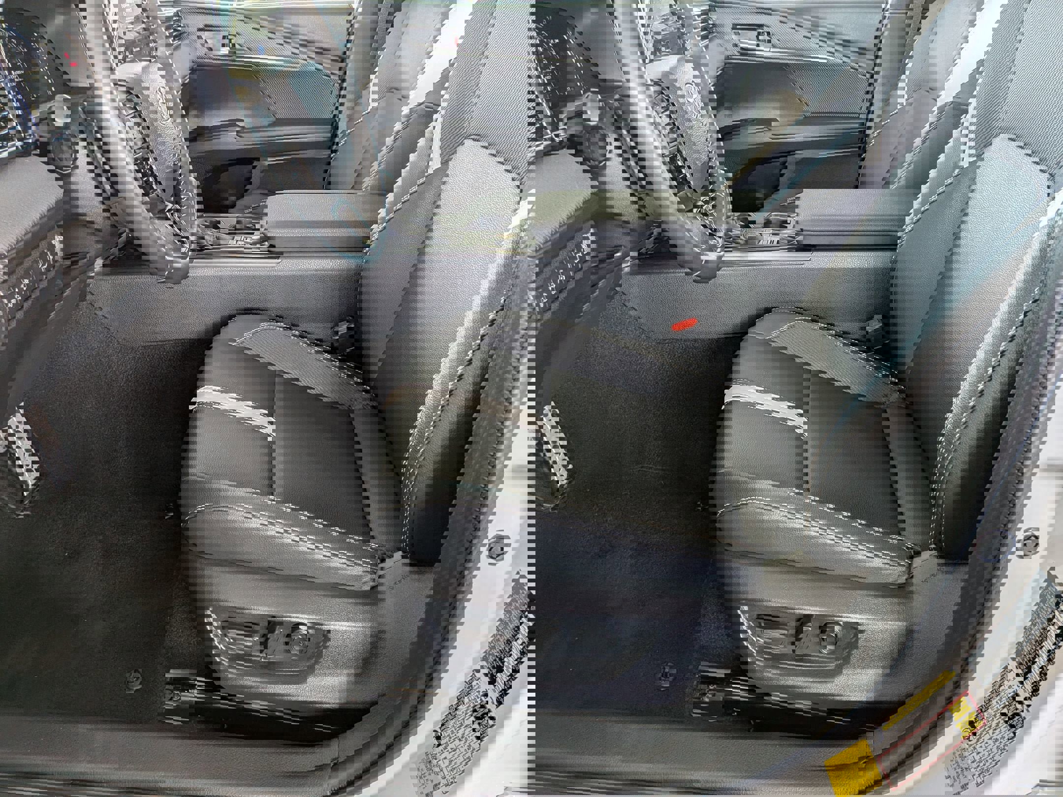 Certified 2025 Toyota Camry SE image 11