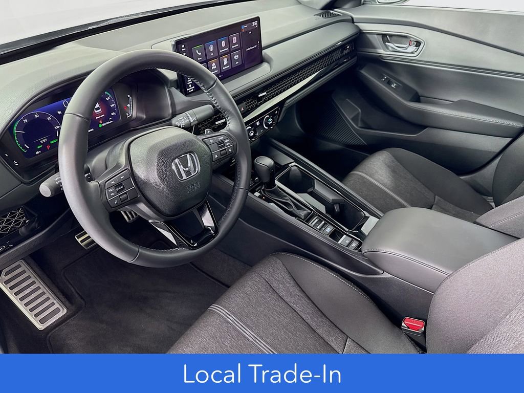 Used 2025 Honda Accord Sport image 12