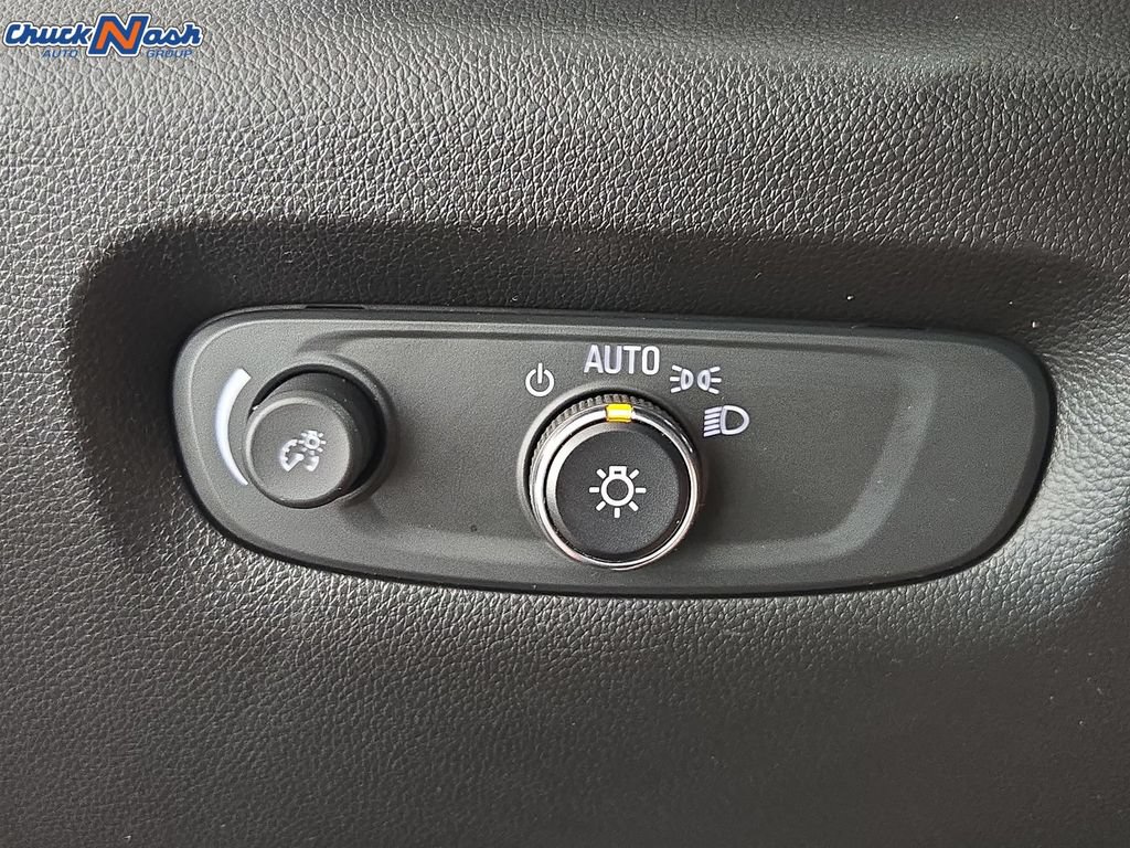 Used 2023 Chevrolet Traverse Premier w/ LPO, Floor Liner Package FWD image 23