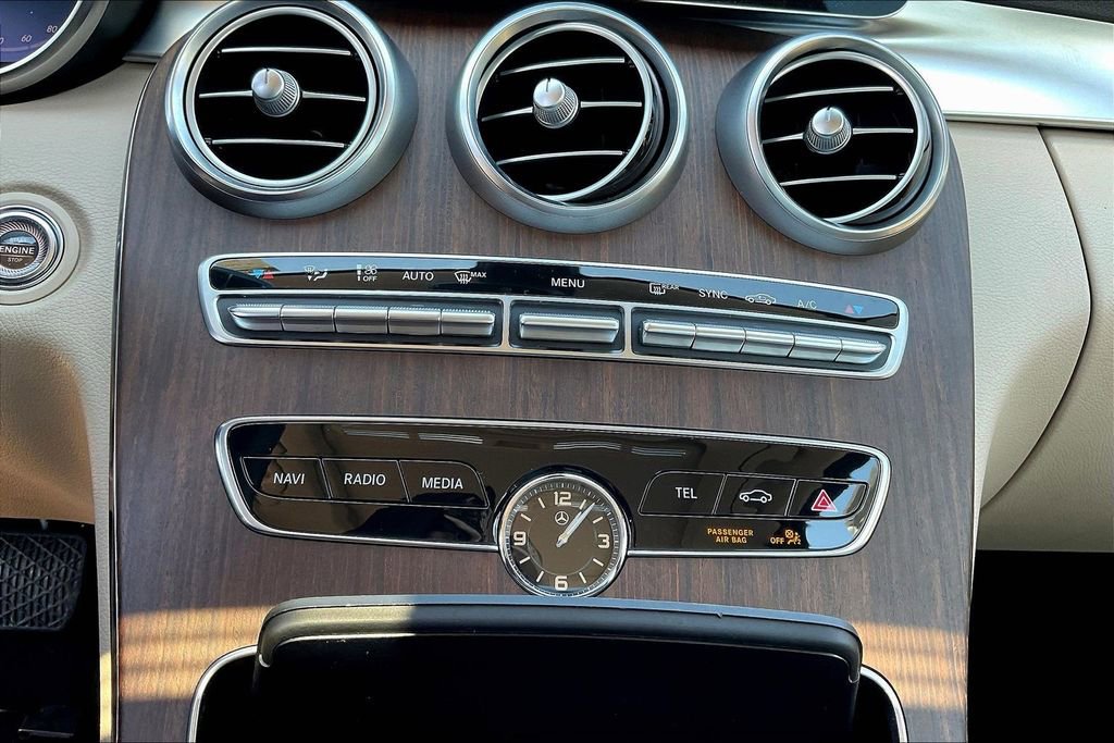 Used 2021 Mercedes-Benz C 300 4MATIC Sedan image 15