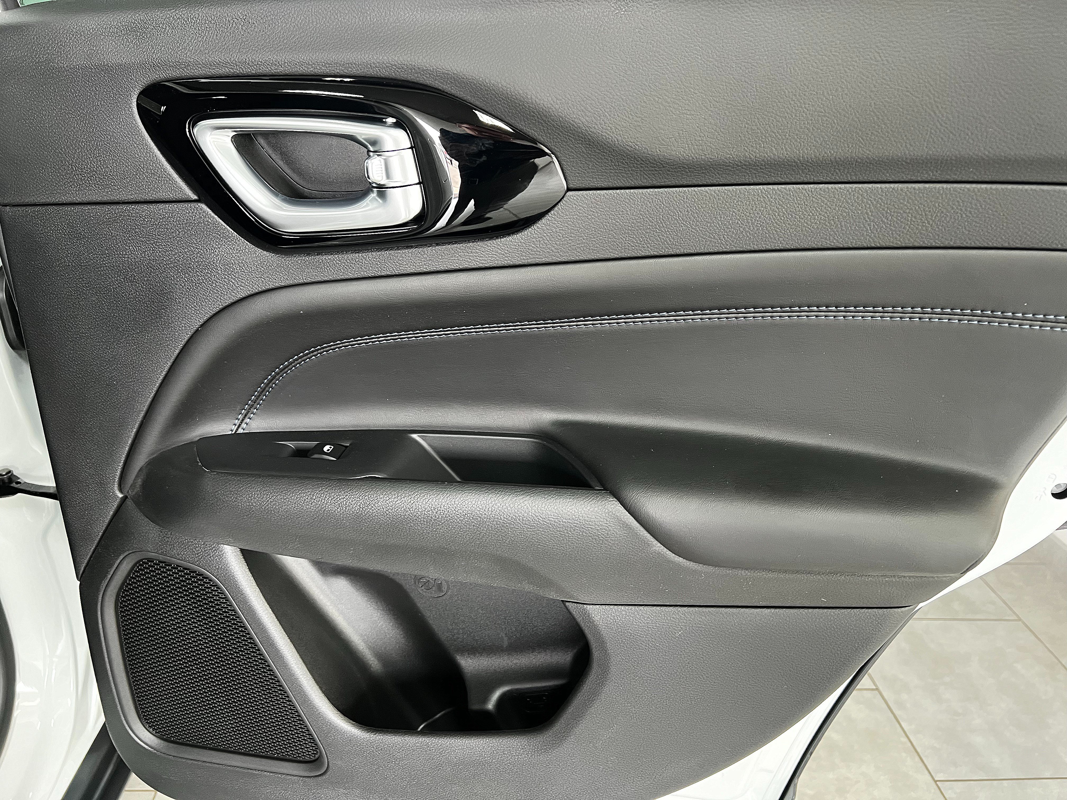 New 2026 Jeep Compass Limited AWD/4WD image 27