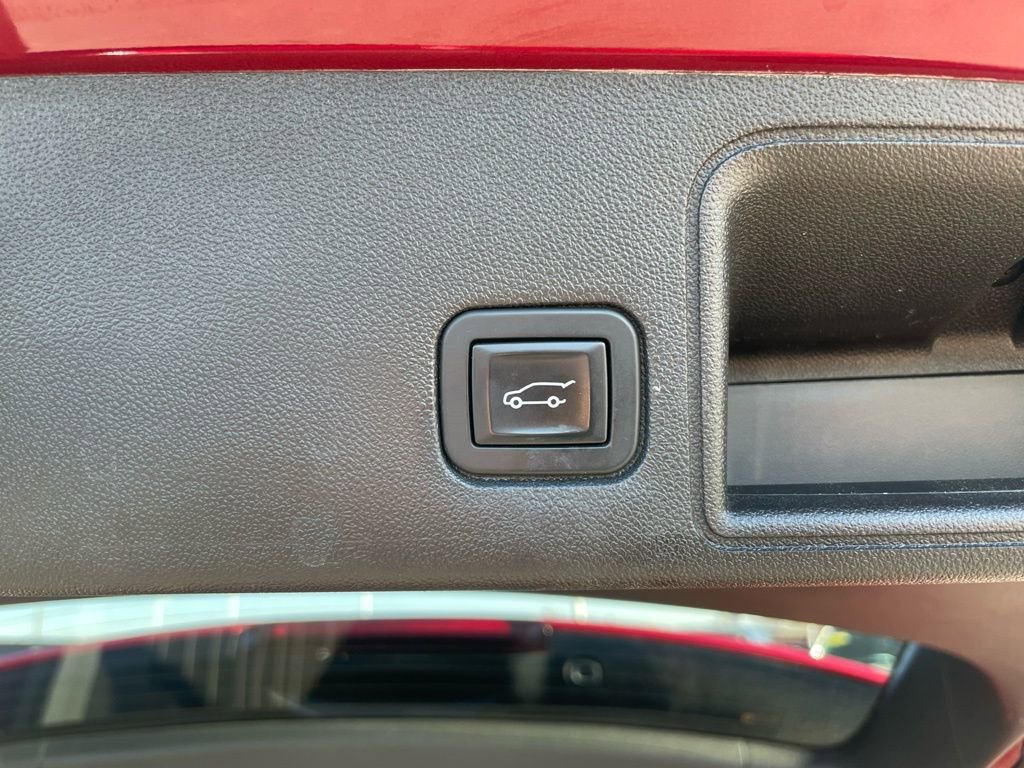 Used 2018 GMC Terrain SLT w/ Preferred Package image 38