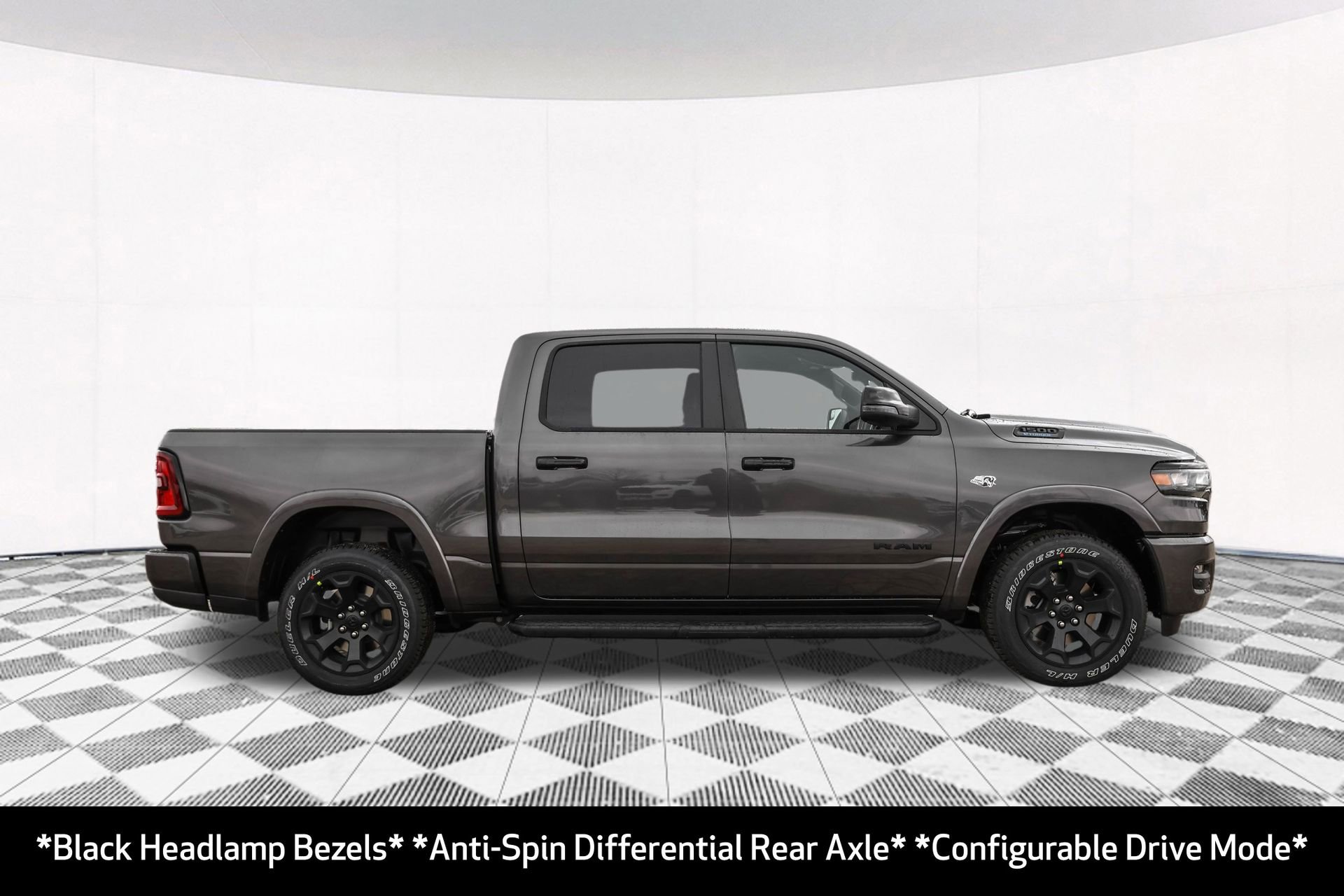 New 2026 RAM 1500 4x4 Crew Cab image 15