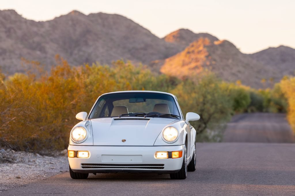 Used 1992 Porsche 911 Carrera RWD image 5