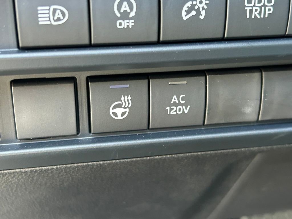 Used 2025 Toyota Tundra Platinum image 29