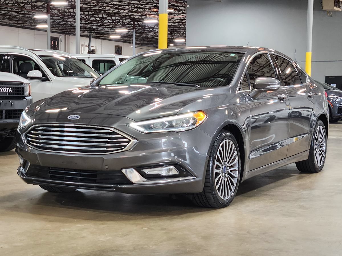 Used 2017 Ford Fusion Titanium FWD image 4