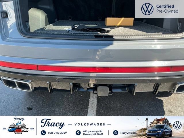 Certified 2024 Volkswagen Atlas Cross Sport SEL R-Line AWD/4WD image 29