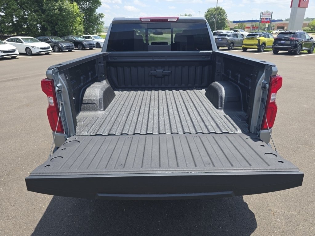 New 2026 Chevrolet Silverado 1500 RST w/ RST All Star Premium Package AWD/4WD image 14