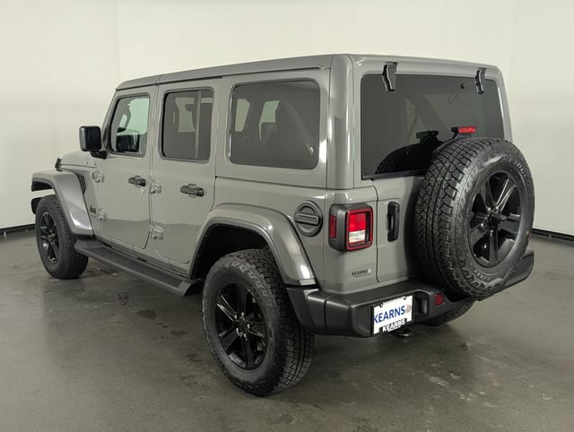 Used 2023 Jeep Wrangler Unlimited Sahara AWD/4WD image 6