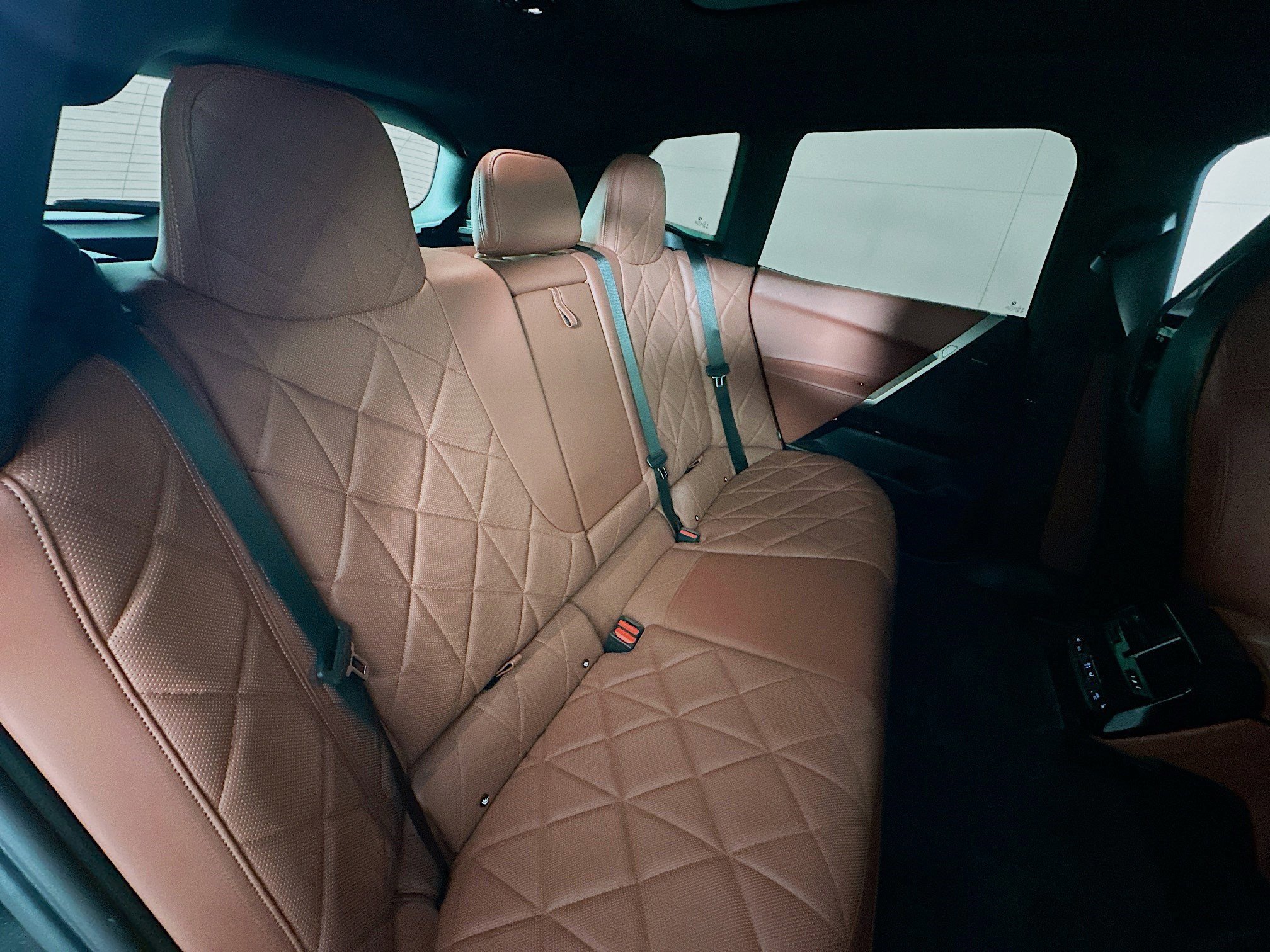 Used 2023 BMW iX xDrive50 w/ Ultimate Package 2 image 27