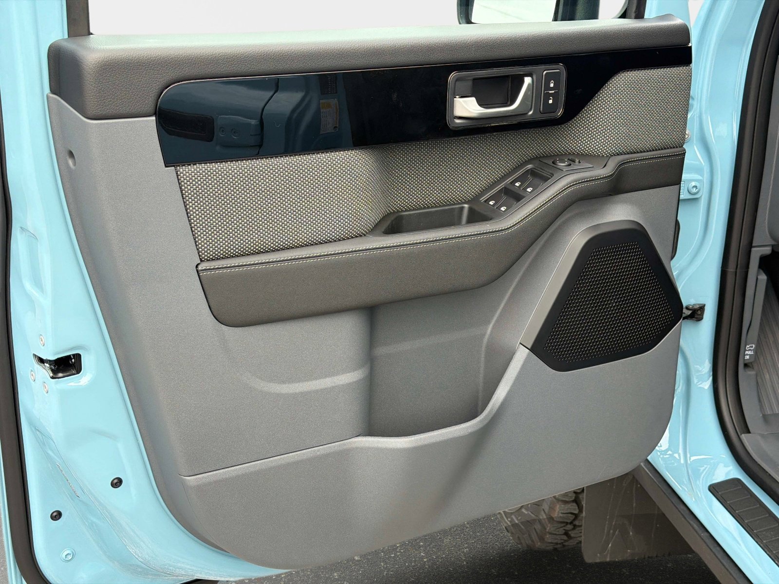New 2026 INEOS Grenadier Quartermaster AWD/4WD image 14